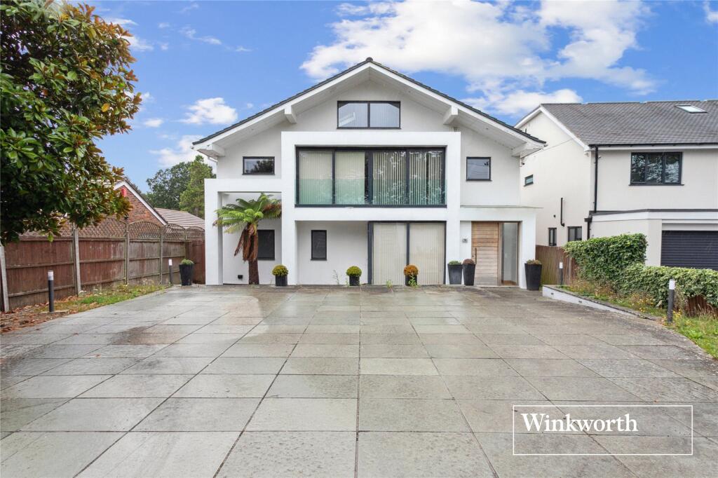 Main image of property: Barnet Gate Lane, Arkley, Barnet, EN5