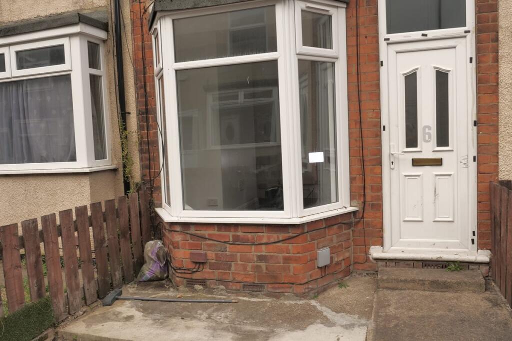 Main image of property: Ferndale Avenue, Hull, HU8