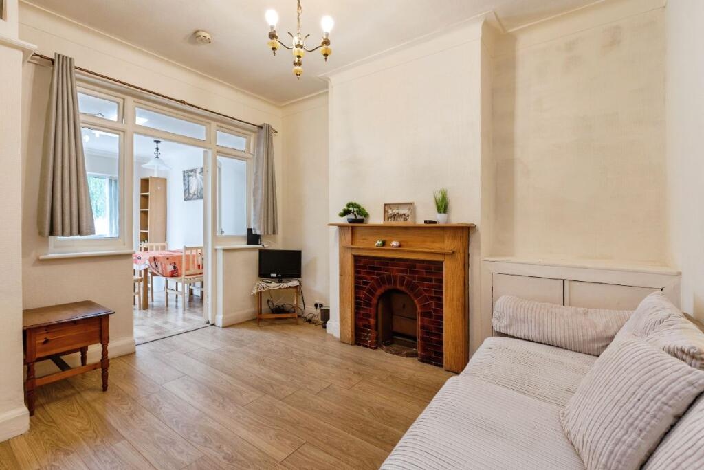 Main image of property: Long Lane, London