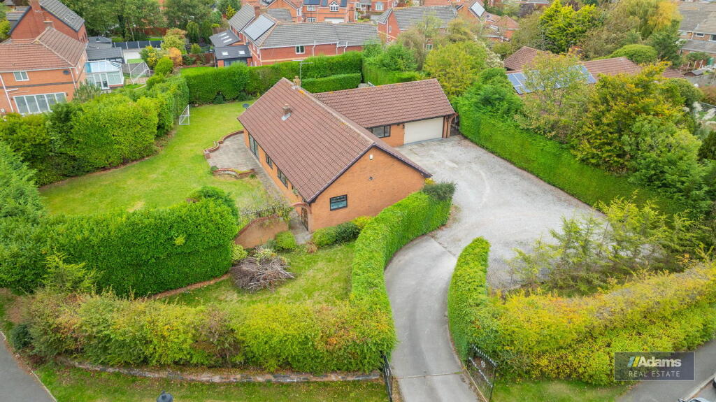 Main image of property: Upton Lane, Widnes, WA8 9BH