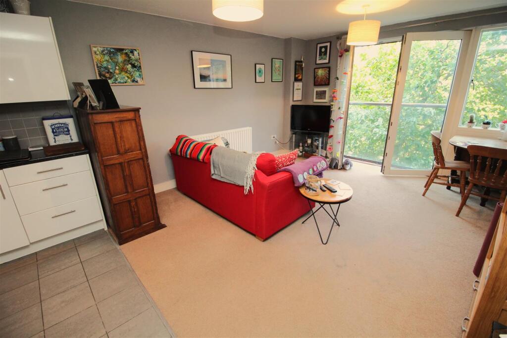 Main image of property: Orchard Plaza, Poole