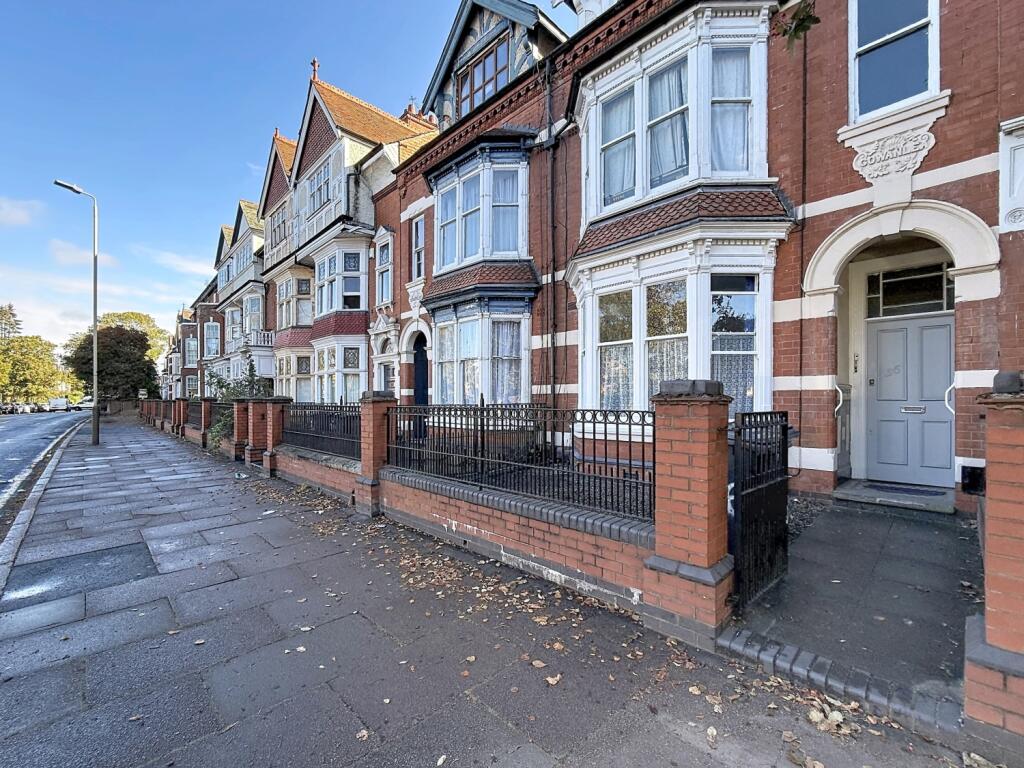 Main image of property: Fosse Road South, Leicester, Leicestershire, LE3