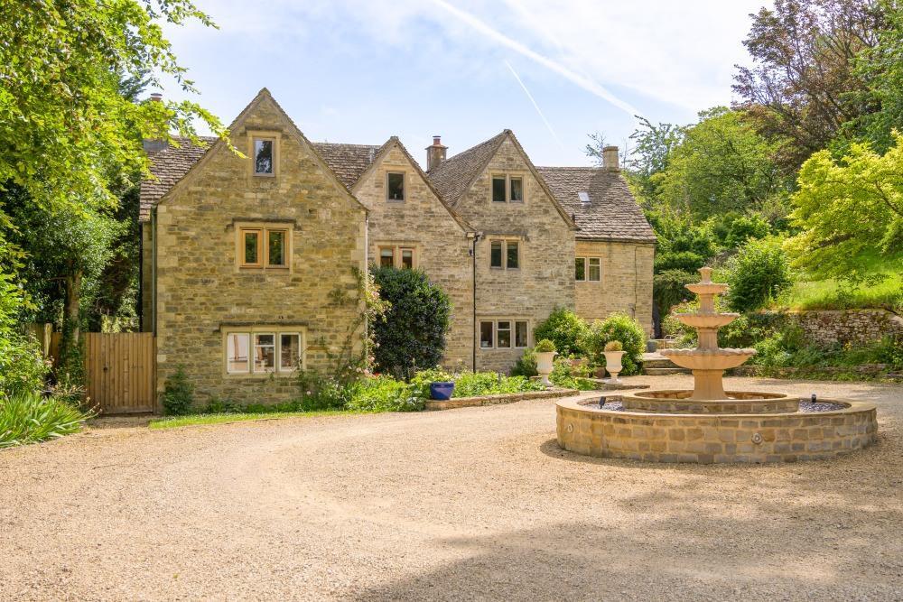 Main image of property: Cowcombe Hill, Chalford, Stroud