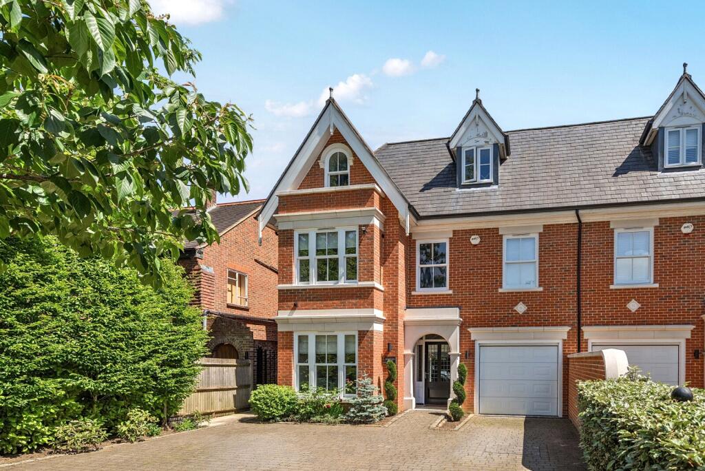 Main image of property: Old Avenue, Weybridge, KT13