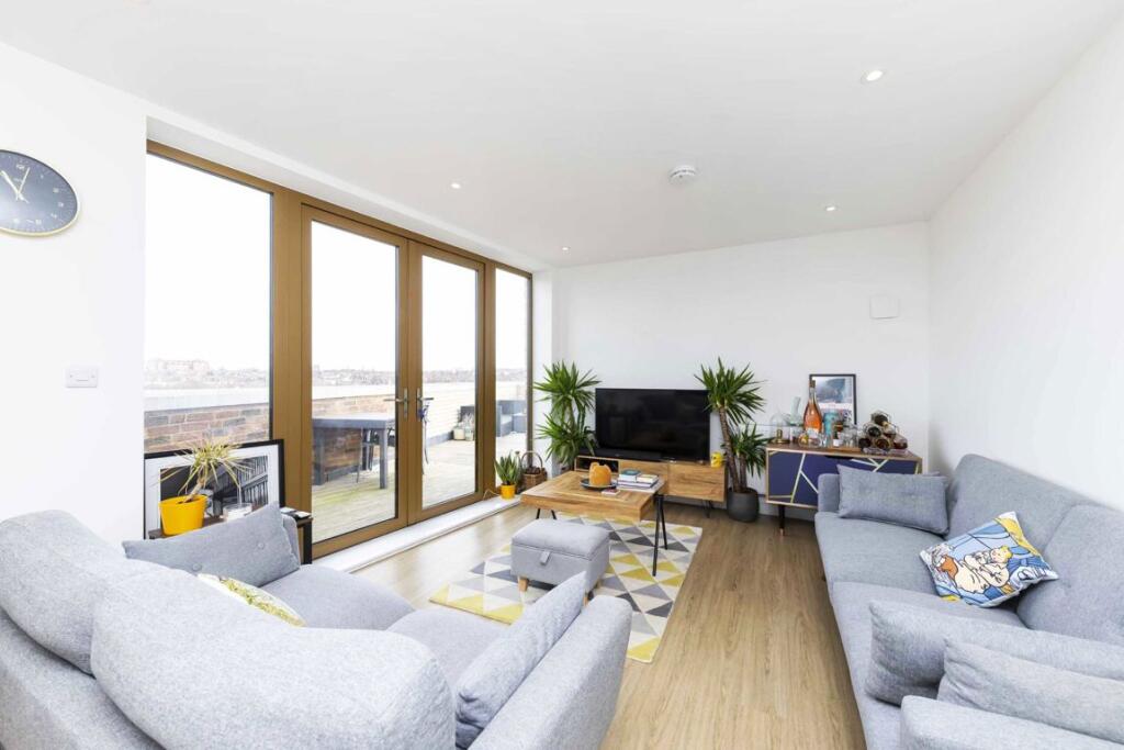 Main image of property: Streatham Road, Tooting