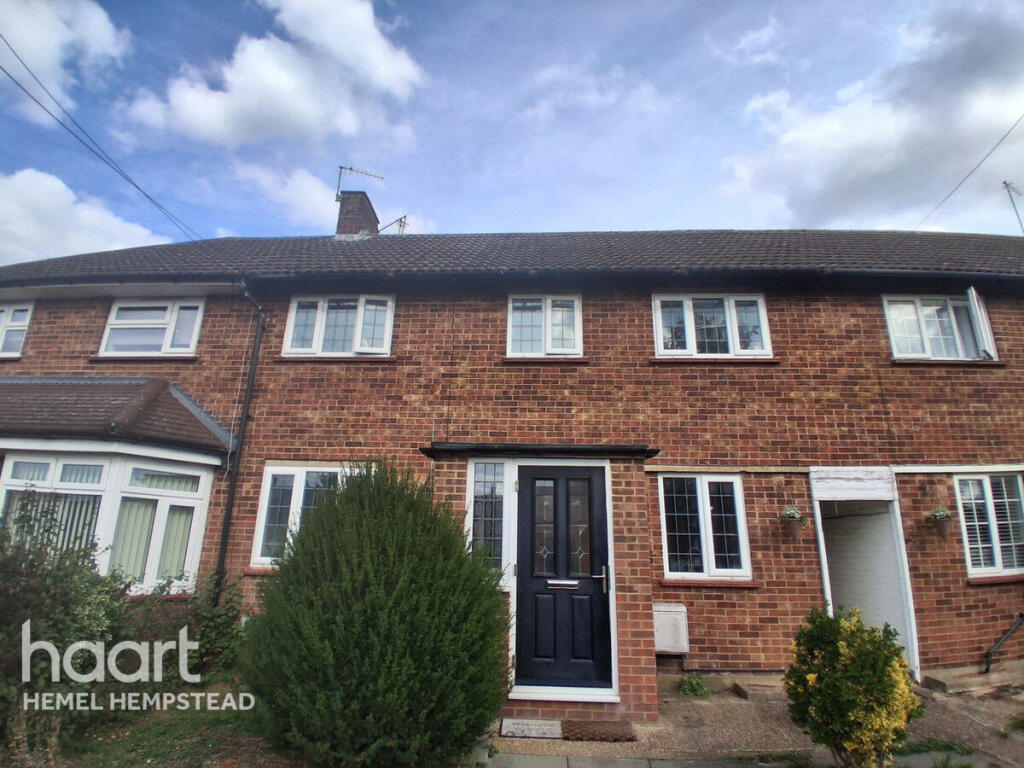 Main image of property: The Fairway, Abbots Langley