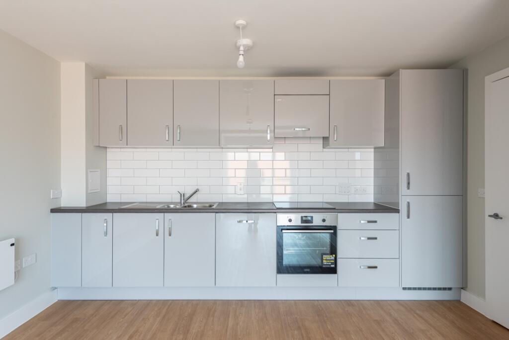 Main image of property: Bamboo House, Weavers Yard Newbury RG14