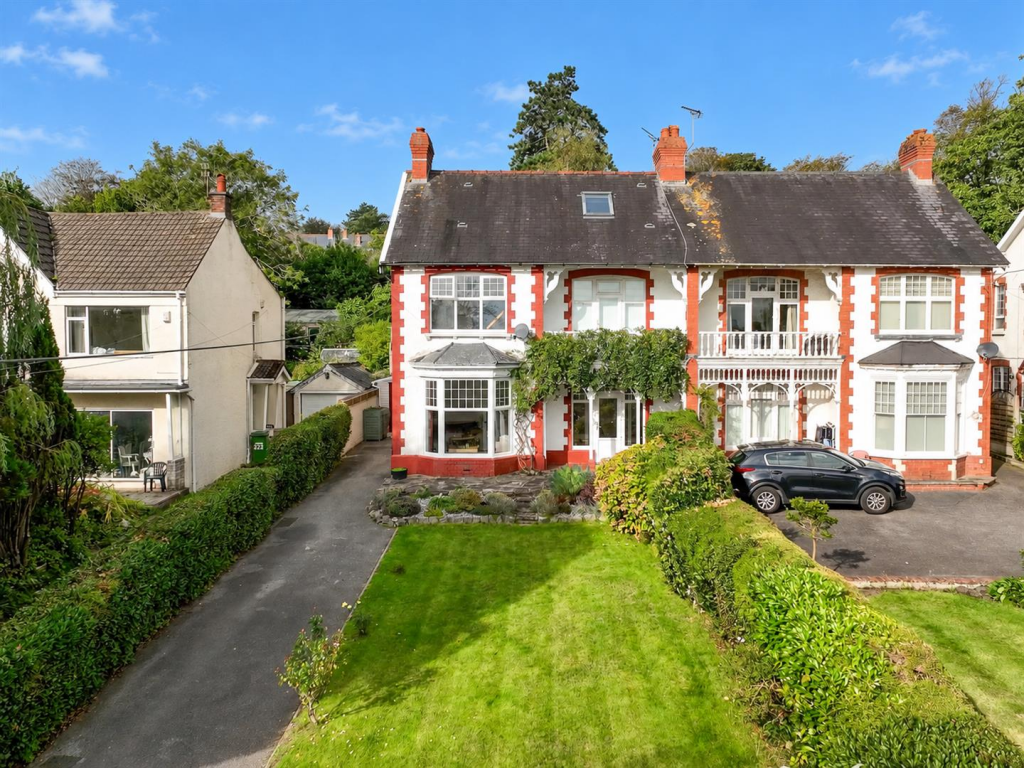 Main image of property: Mumbles Road, West Cross, Swansea