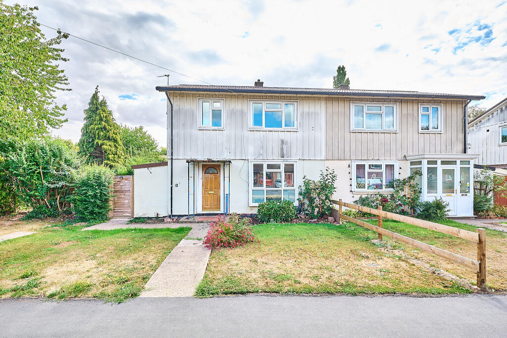 Main image of property: 183 Crowmere Road, Belvidere, Shrewsbury, Shropshire SY2 5JY