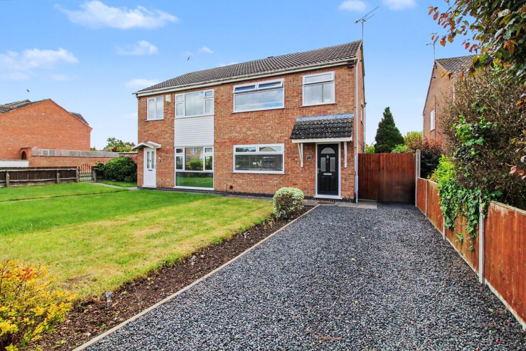 Main image of property: Little Glen Road, Glen Parva, Leicester, LE2