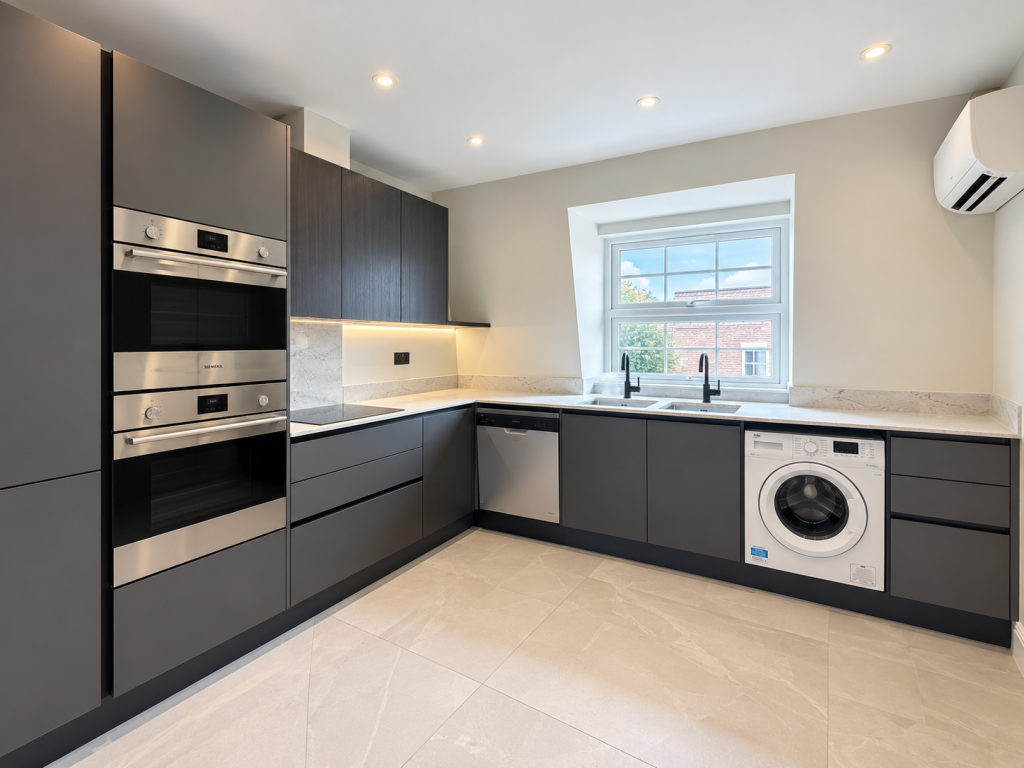 Main image of property: Yew Tree Court, Bridge Lane, Golders Green, Barnet, London