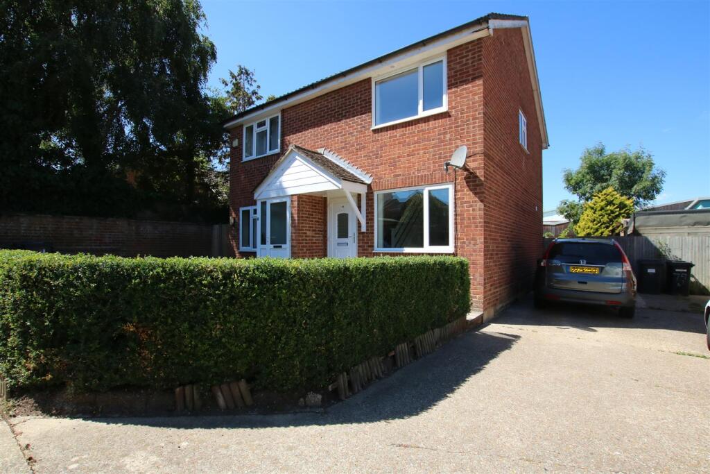 Main image of property: Howlett Drive, Hailsham, BN27