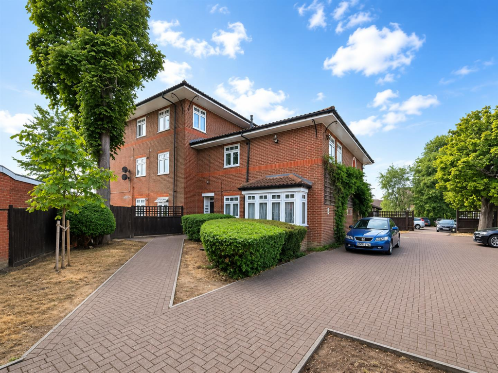 Main image of property: Apsley House, Staines Road, Hounslow, TW4