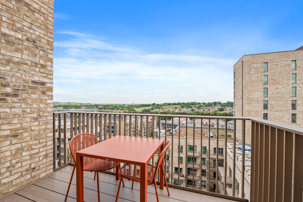 Main image of property: Delfino House, Beaufort Square, Colindale, NW9 4GQ