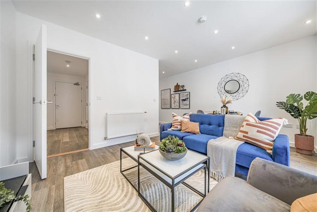 Main image of property: 1 bed, 2nd floor, Verona House in Beam Park
