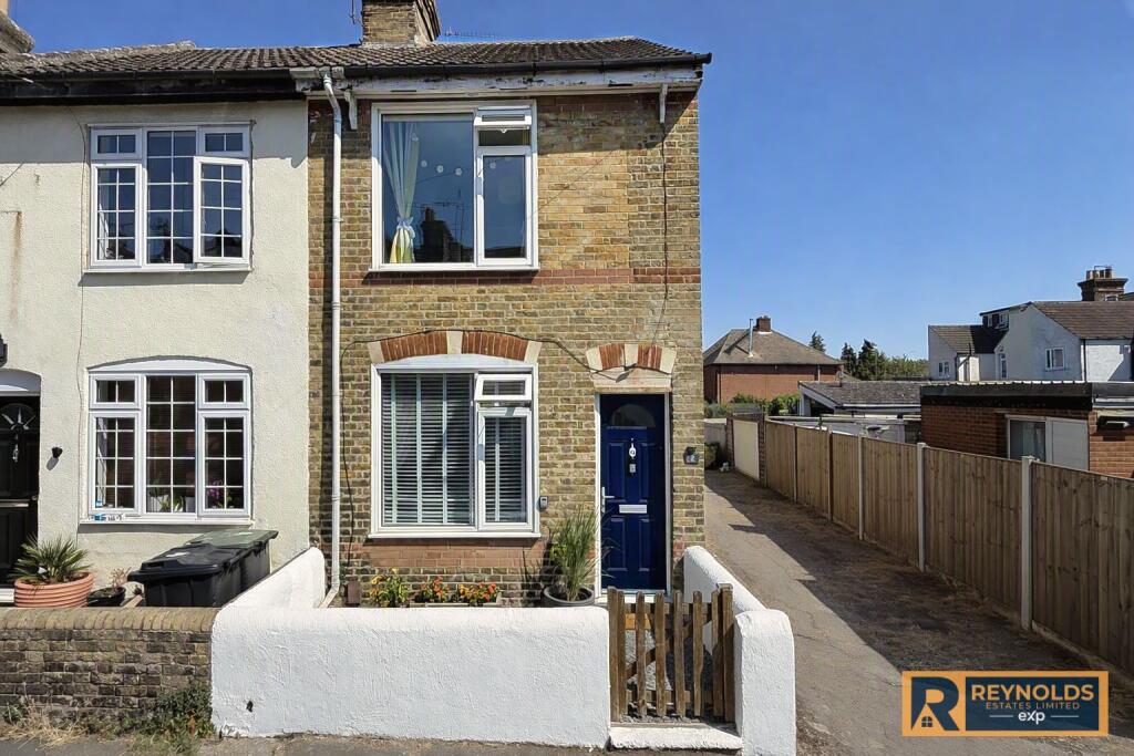 Main image of property: Queens Road, Snodland, Kent, ME6 5BH