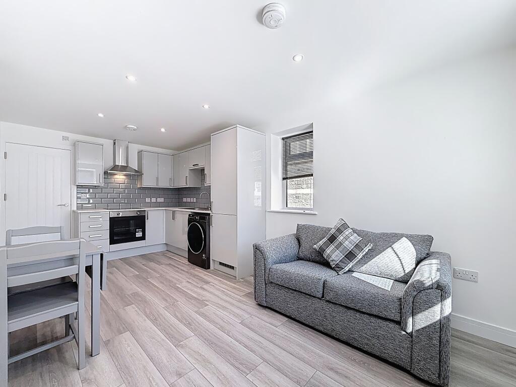 Main image of property: St. Peters Street, Cardiff, CF24