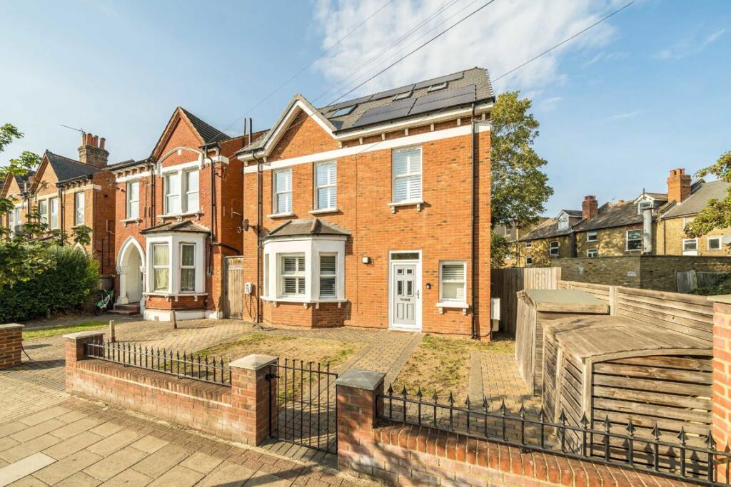 Main image of property: Eardley Road, London