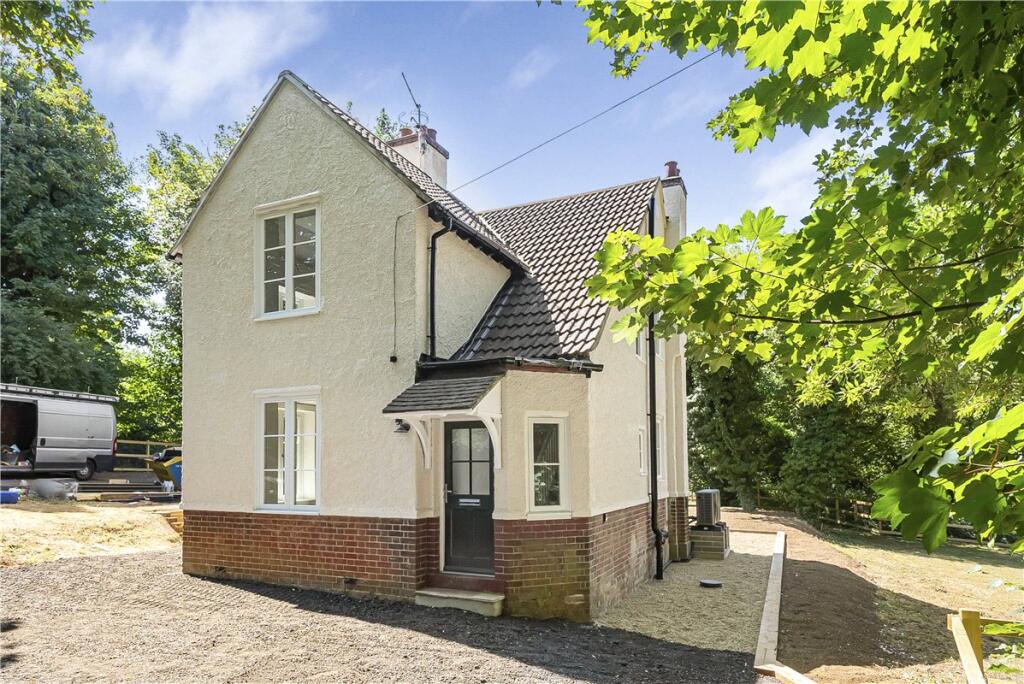 Main image of property: Hemel Hempstead Road, Redbourn, St. Albans, Hertfordshire, AL3