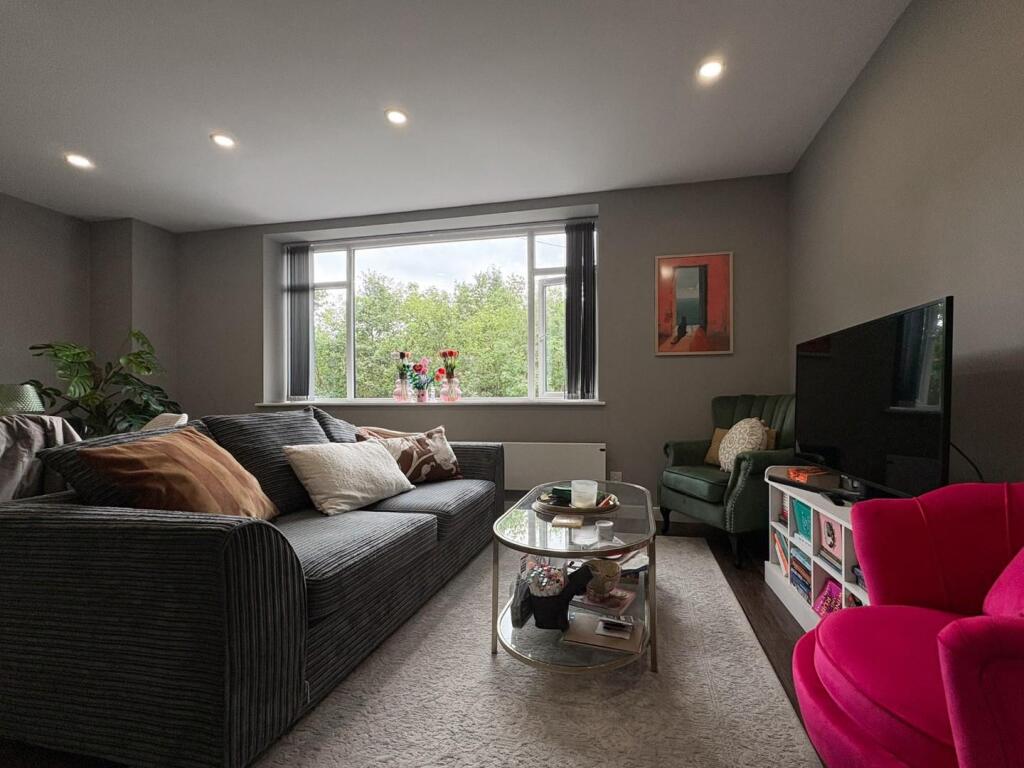 Main image of property: Spen Lane, West Park, Leeds