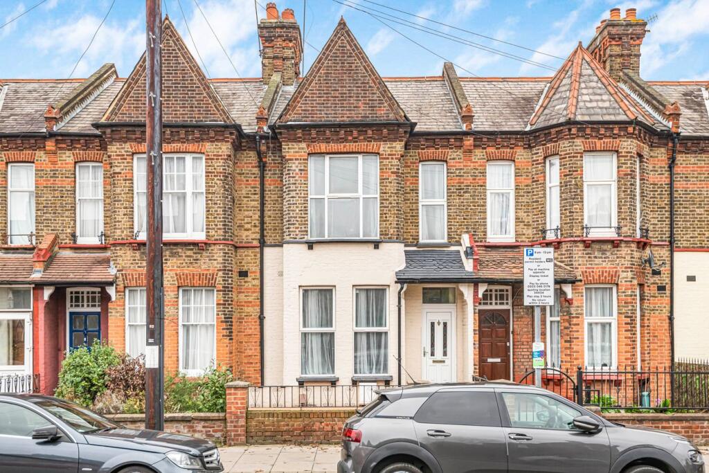 Main image of property: Gladstone Avenue, WOOD GREEN, N22
