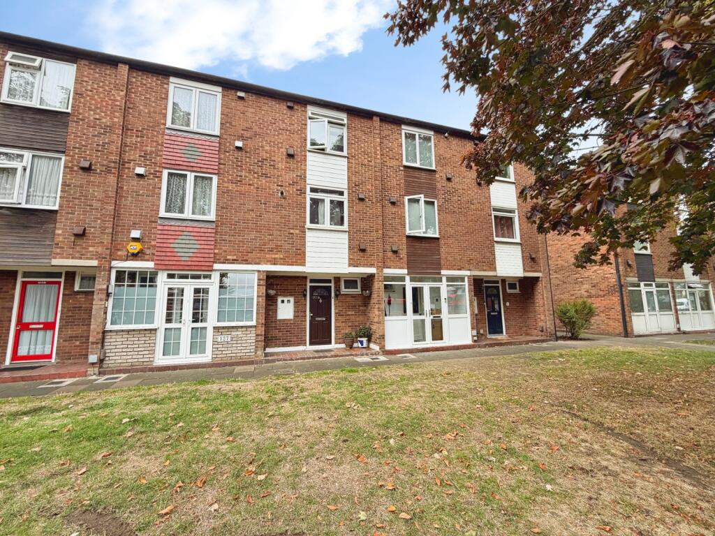Main image of property: Erith Road, Bexleyheath, DA7