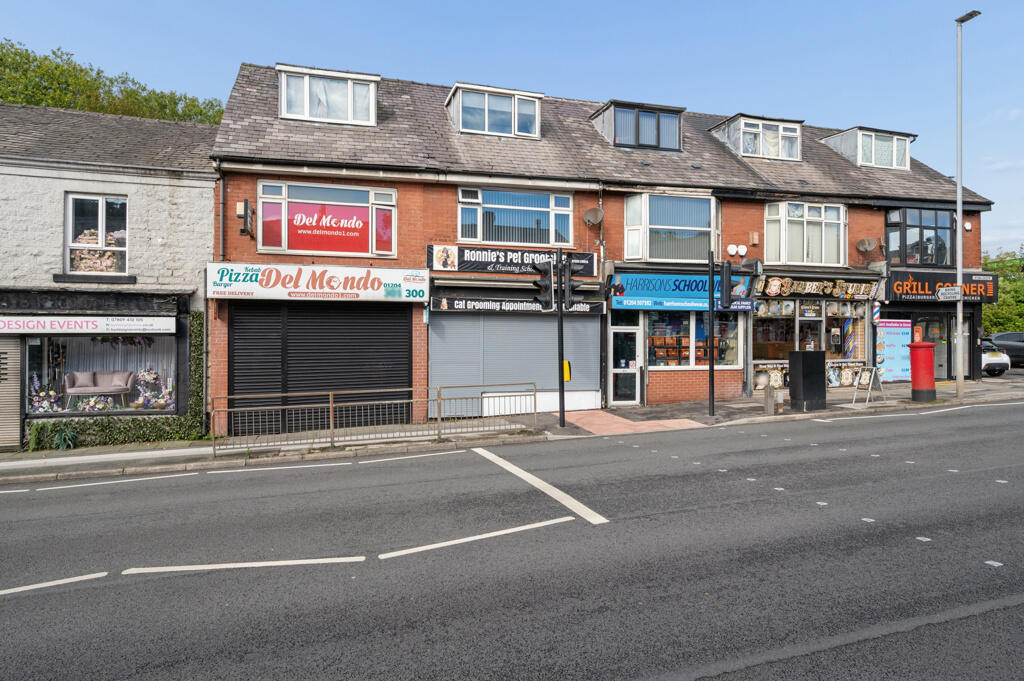 Main image of property: 465 Blackburn Road, Bolton, Lancashire, BL1 8NN