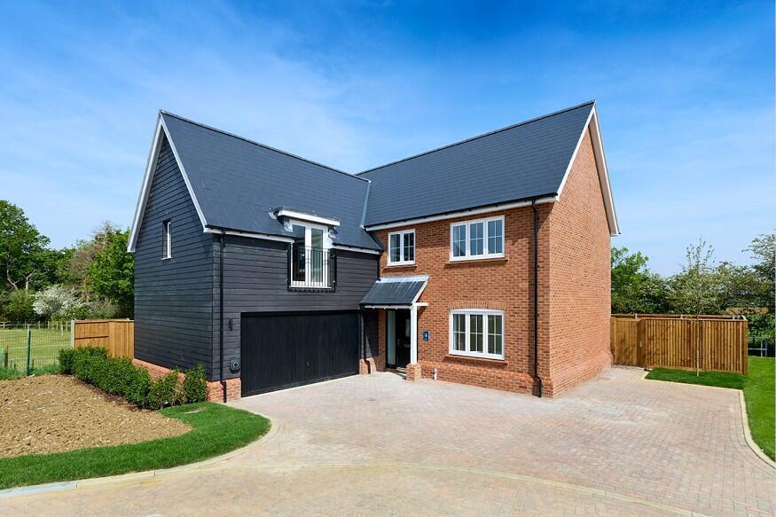 Main image of property: Station Road,
Bow Brickhill,
Milton Keynes,
Buckinghamshire
MK17 9JU