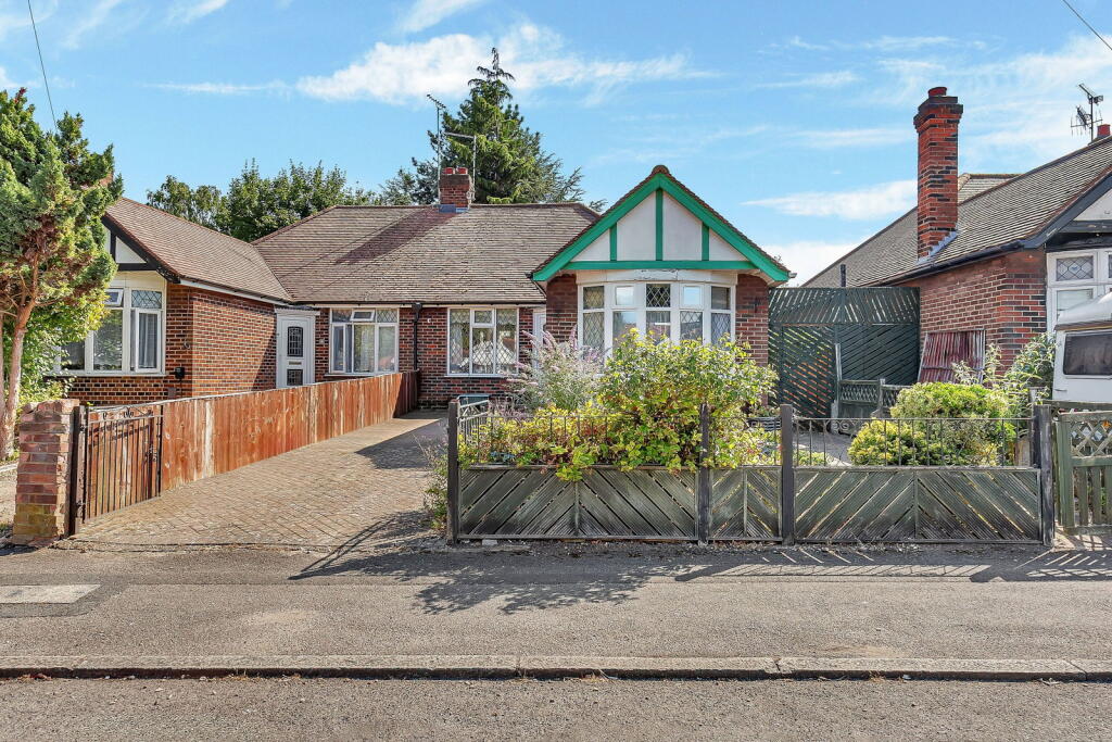 Main image of property: St. Lukes Close, Luton