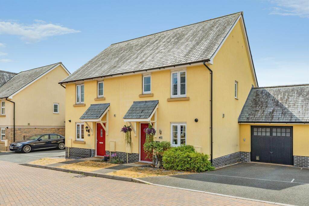 Main image of property: Gould Place, Newton Abbot