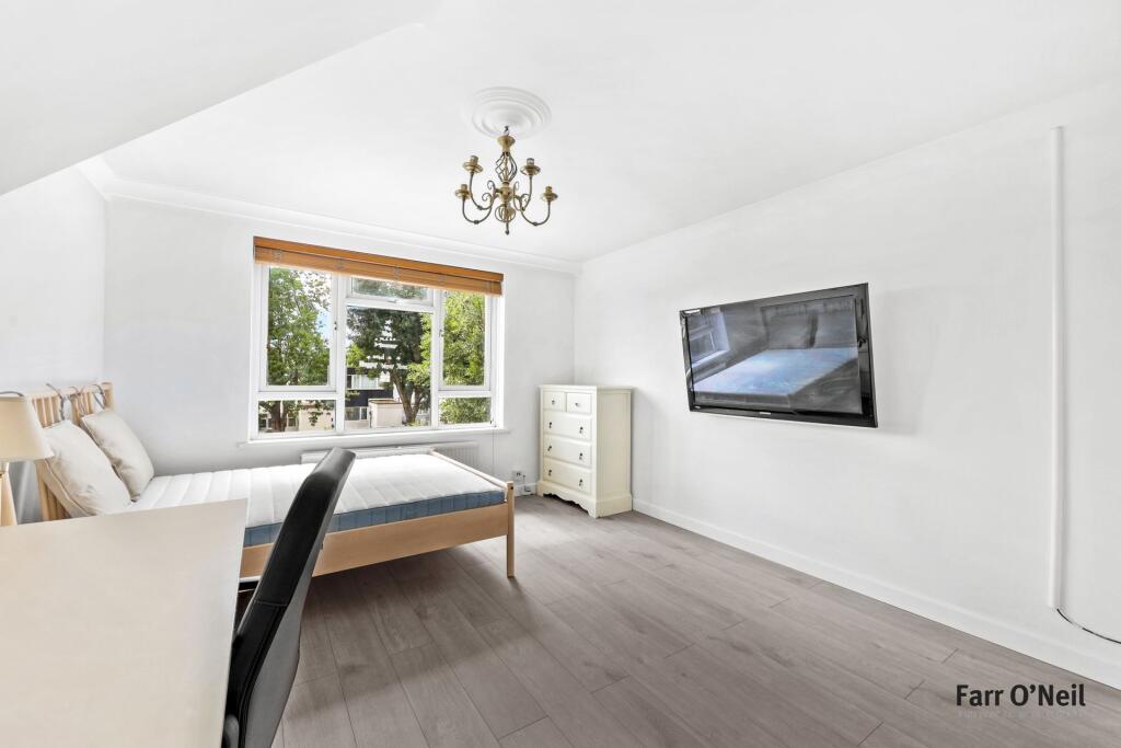 Main image of property: Longcroft Rise, Loughton, IG10