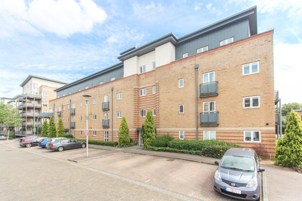 Main image of property: Manhattan Avenue, Watford