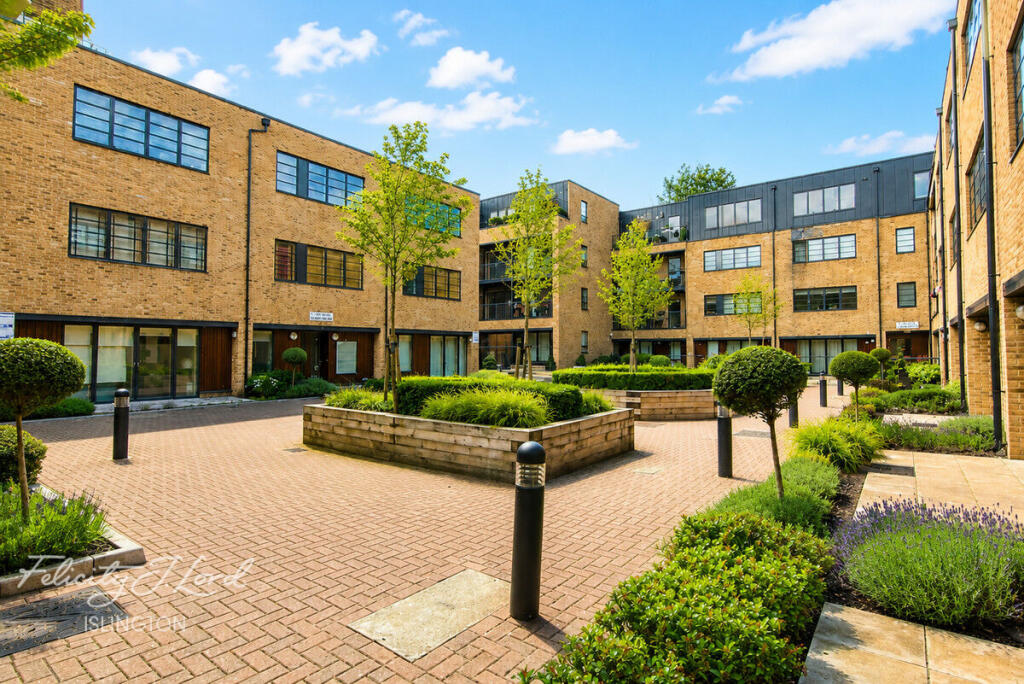 Main image of property: Mildmay Avenue, London