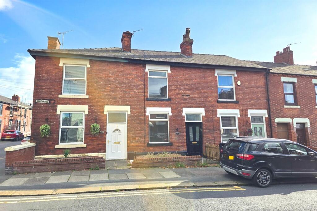 Main image of property: Stockport Road, Hyde