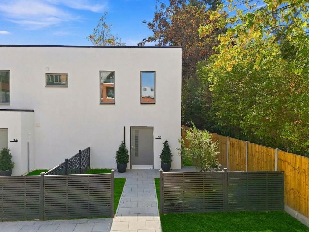 Main image of property: High Road, Novella House, IG7