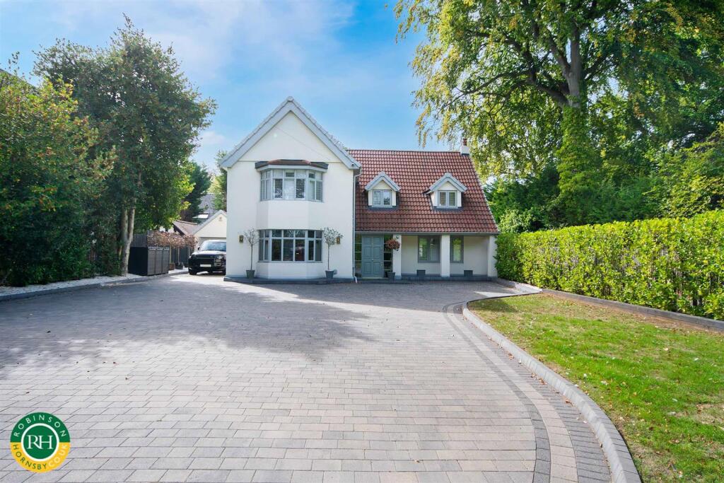 Main image of property: Cantley Lane, Doncaster
