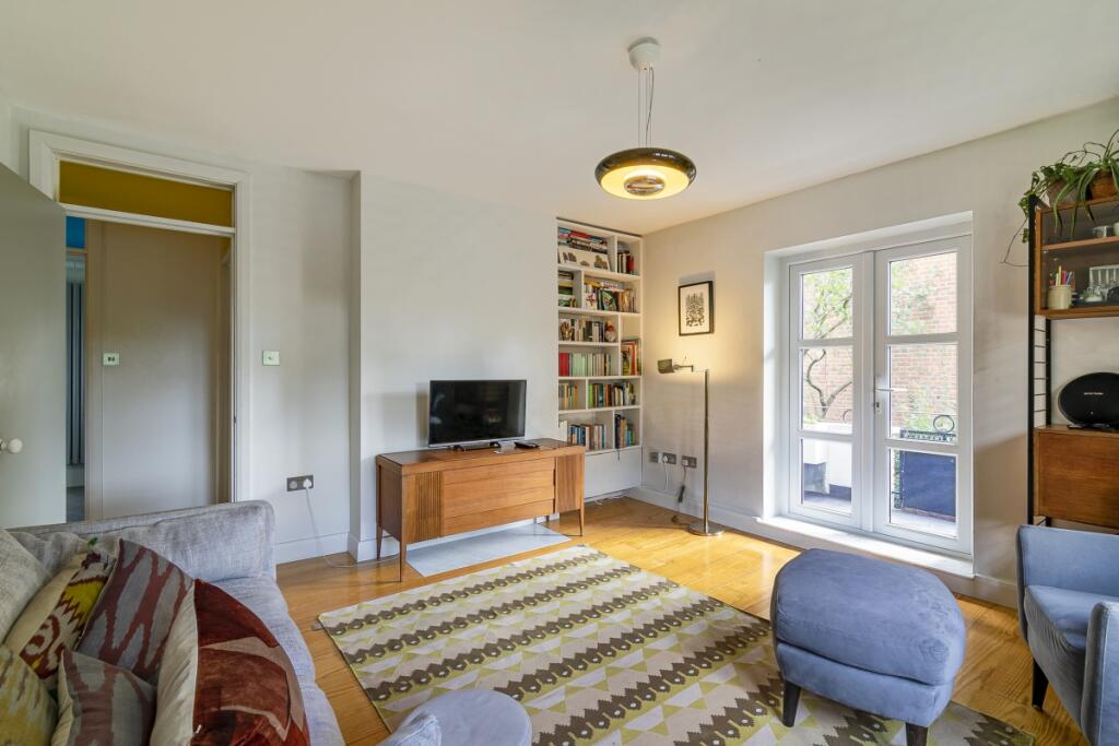 Main image of property: Oakfield Road, London, N4