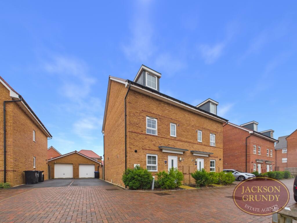 Main image of property: Higgs Close, Overstone, NN6 0RT