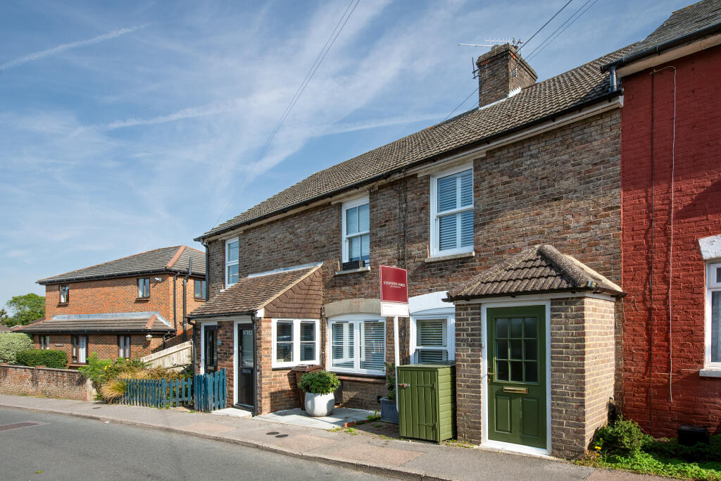 Main image of property: Henwood Green Road, Pembury, Tunbridge Wells, TN2