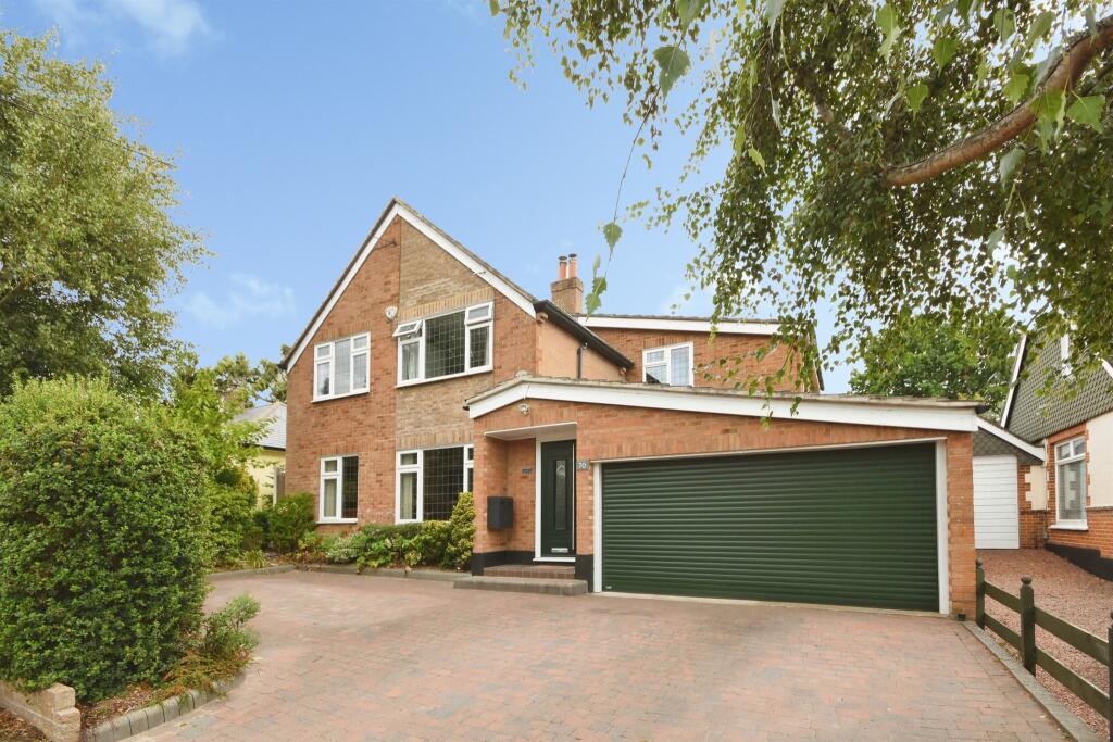 Main image of property: Mountnessing Road, Billericay