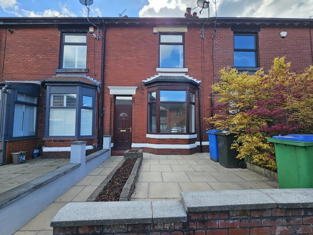 Main image of property: Rochdale Road East, Heywood, OL10 1QJ
