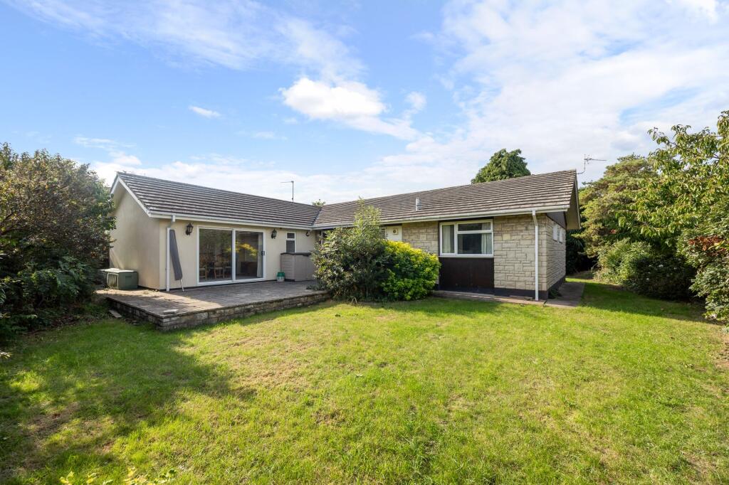 Main image of property: High Street, Yatton, BS49