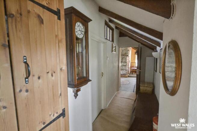 Main House - Landing