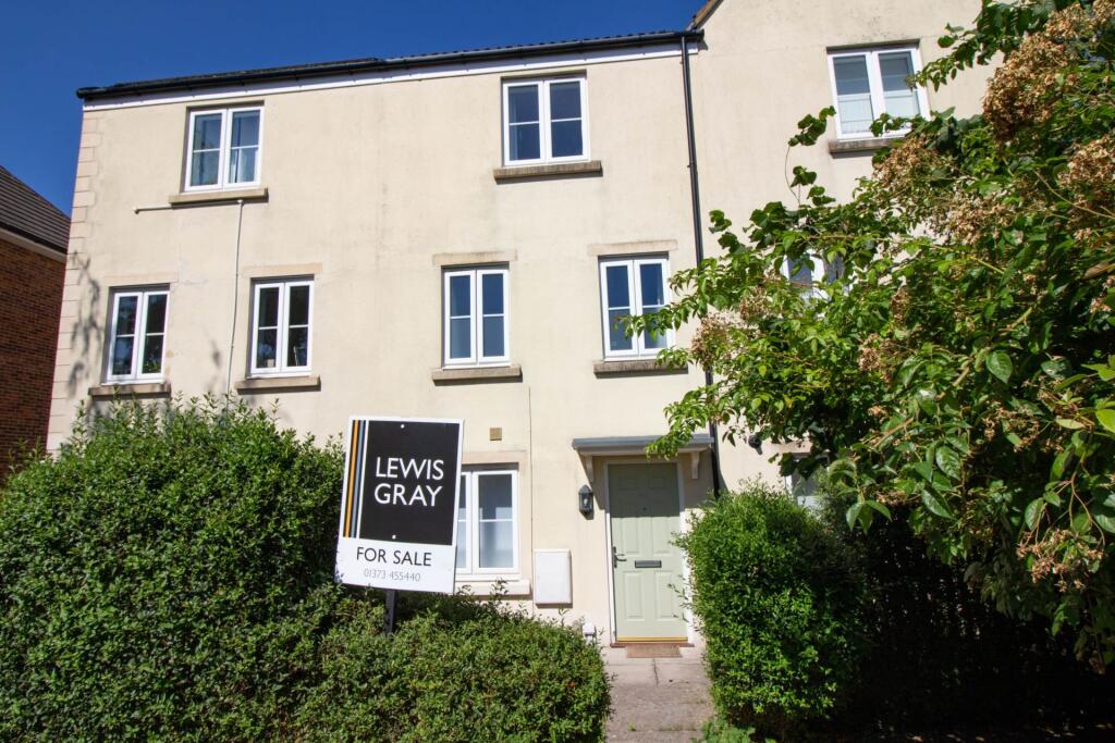 Main image of property: Slipps Close, Frome
