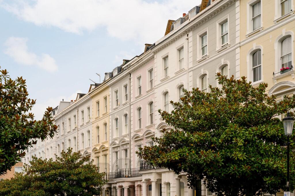 Main image of property: Arundel Gardens, Notting Hill, W11