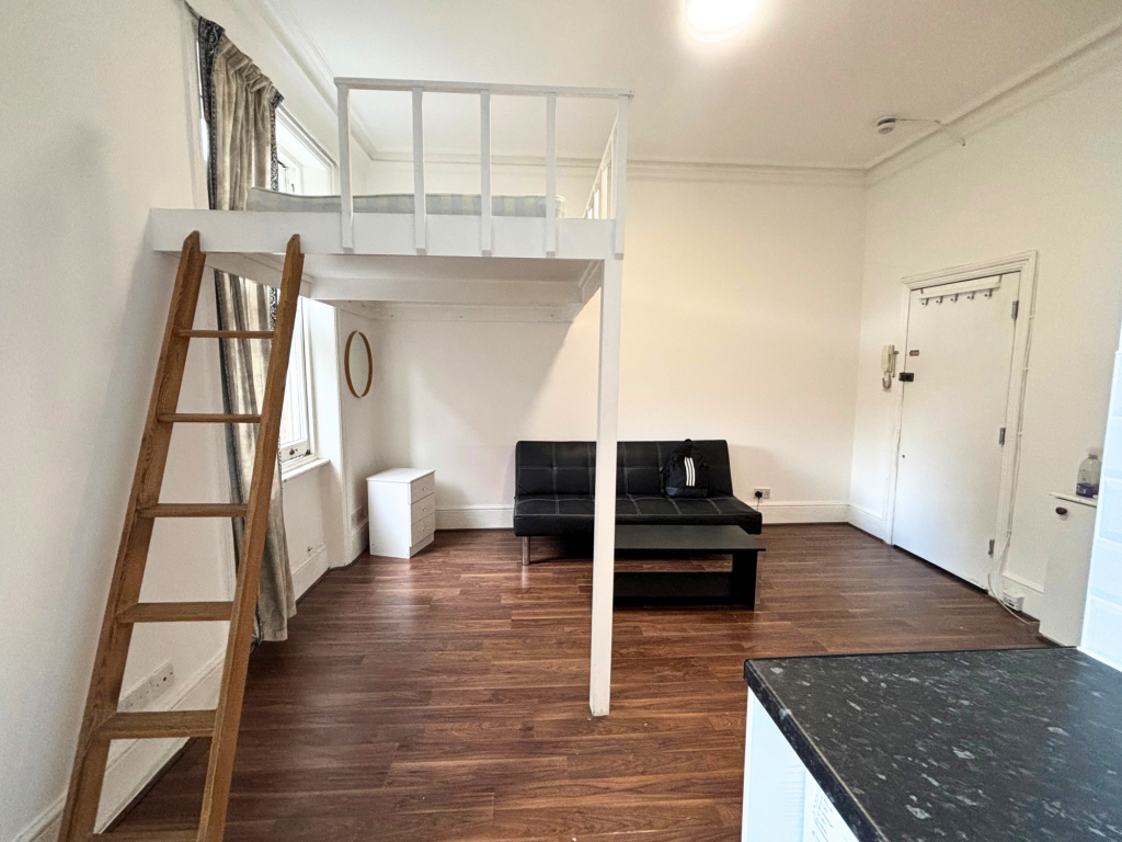 Main image of property: Earls Court Road, London, London, London, SW5