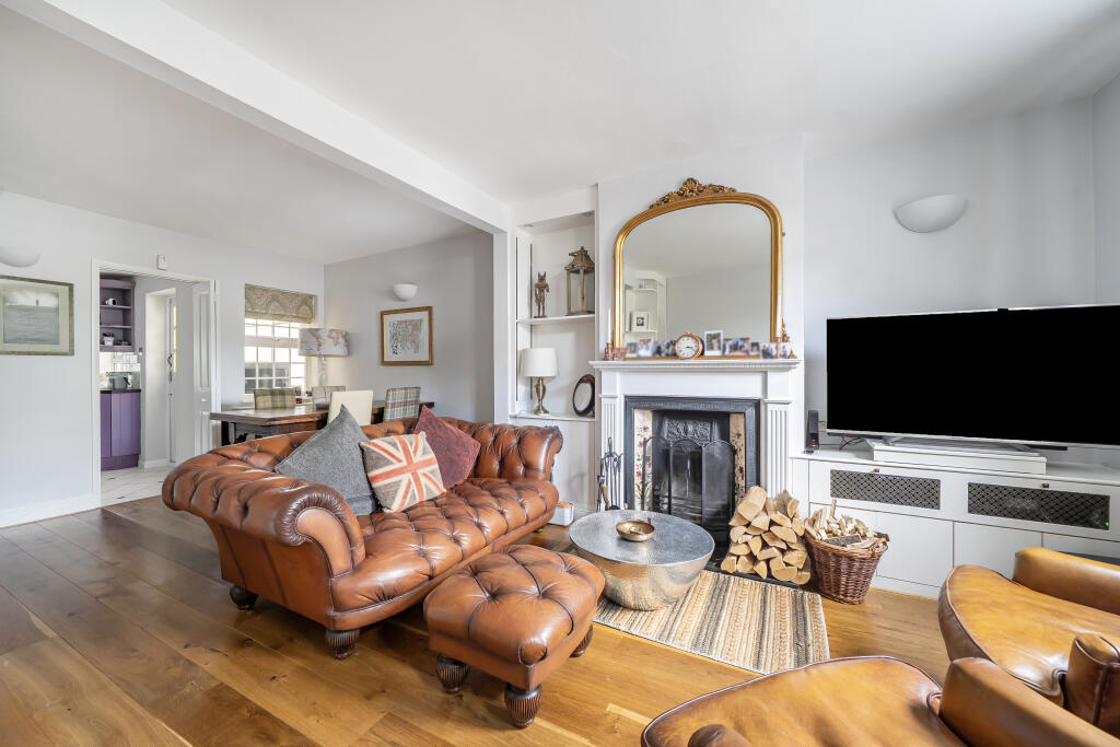 Main image of property: Waltham Road, Twyford, RG10