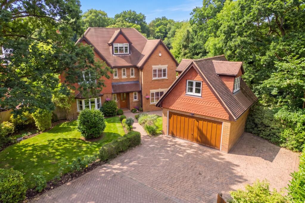 Main image of property: Kilnside, Goughs Lane, Warfield, Berkshire, RG12