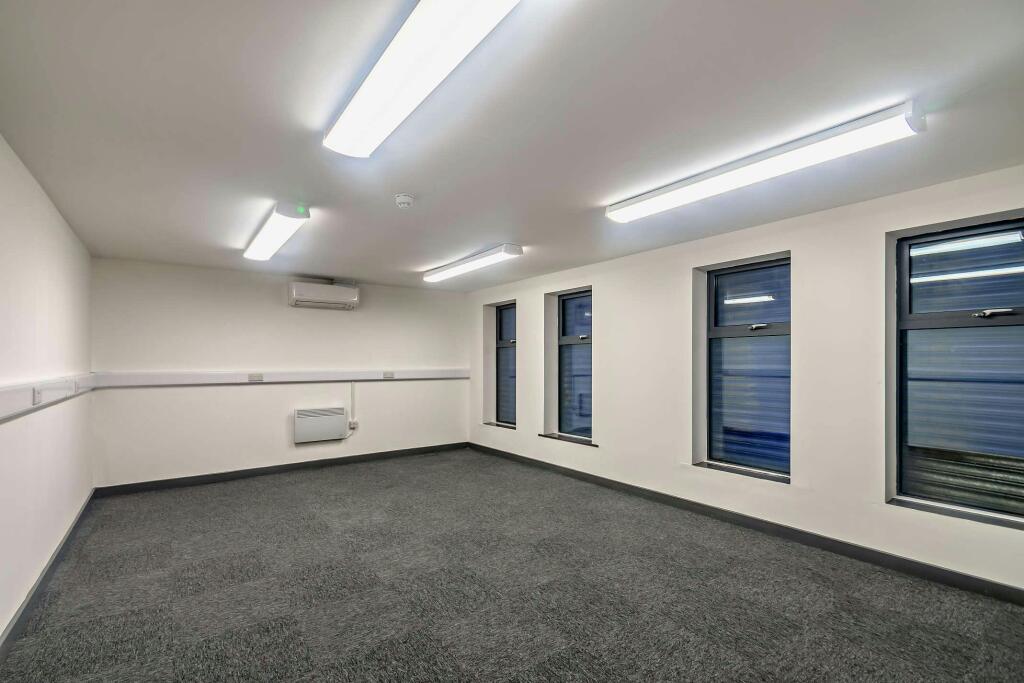 8678306-interior01-800.jpg