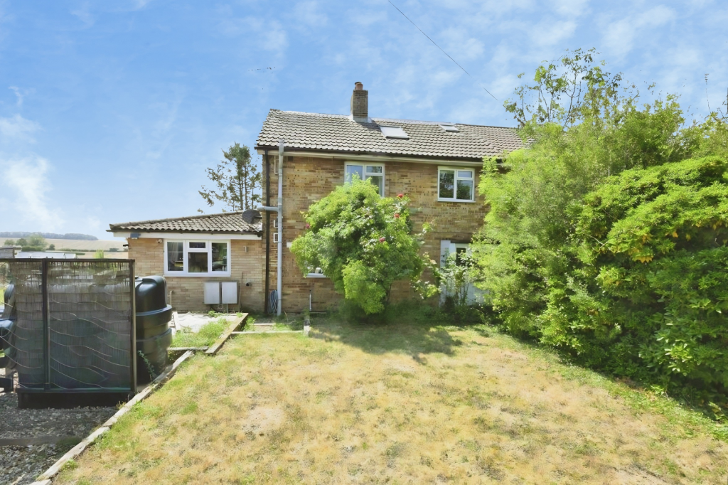 Main image of property: High Street, West Wickham